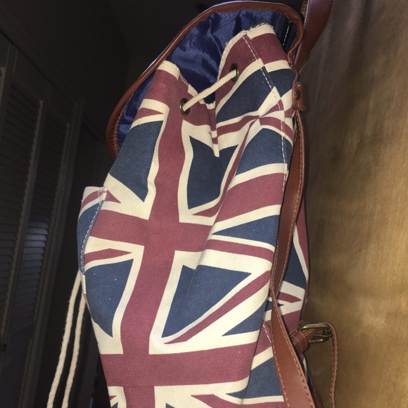 New! England Drawstring Backpack Travel Backpack - Picture 3 of 16